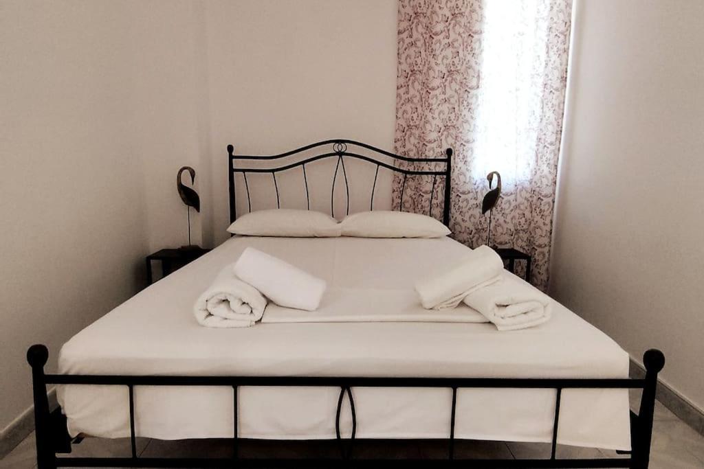 Center Of Parga-John'S House Apartment Bagian luar foto